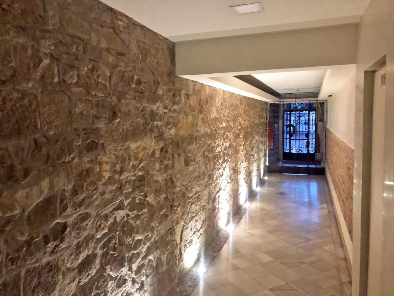 Apartament Colon Bcn 130 Mts 3 Dormitorios Port Vell Barcelona